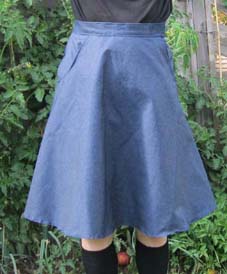 A-LINE SKIRT - Cutting out the material